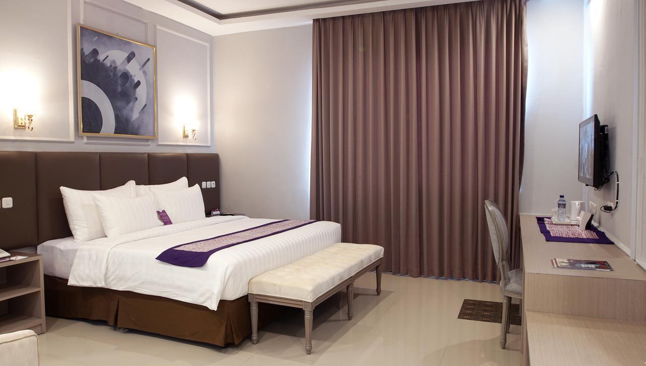 Horison Inn Alaska Semarang Esterno foto